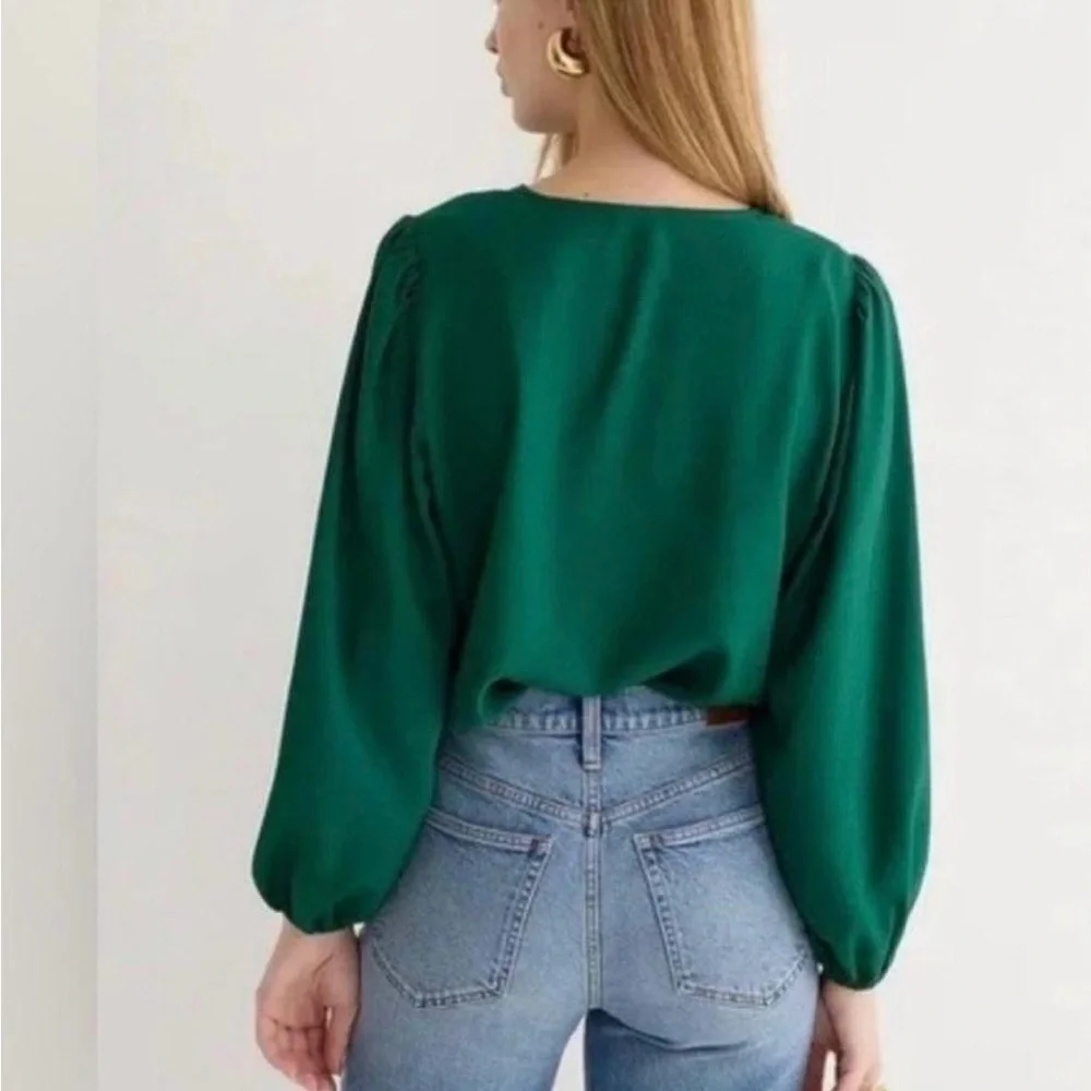 NEW J. Crew Tall Black Puff-Sleeve Satin-Back Crepe Top MT